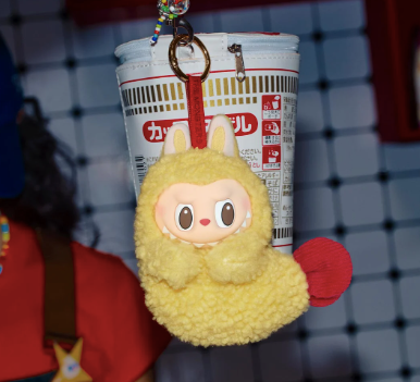 Popmart - The Monsters Wacky Mart Shrimp Earphone Case